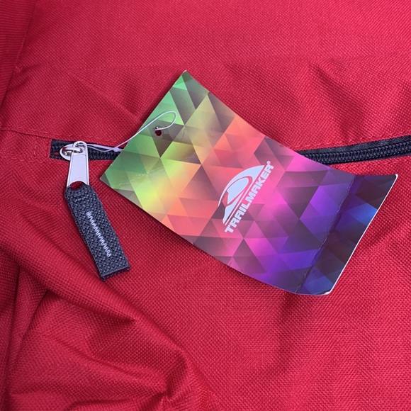 TrailMaker Classic | Red Canvas Adjustable Travel backpack Hiking Unisex Luggage - Picture 4 of 7